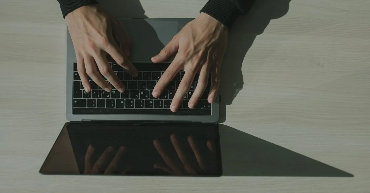 accédez facilement à votre messagerie académique pour consulter vos emails professionnels et communications universitaires en toute sécurité.